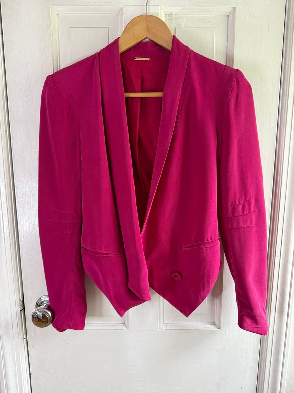 Rebecca Minkoff Pink Silk Becky Blazer Jacket Size 0 EUC Shawl Collar Peaked Hem